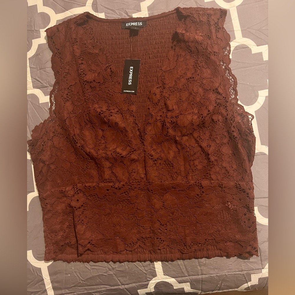 Cute lace crop top from Express brand new!!!